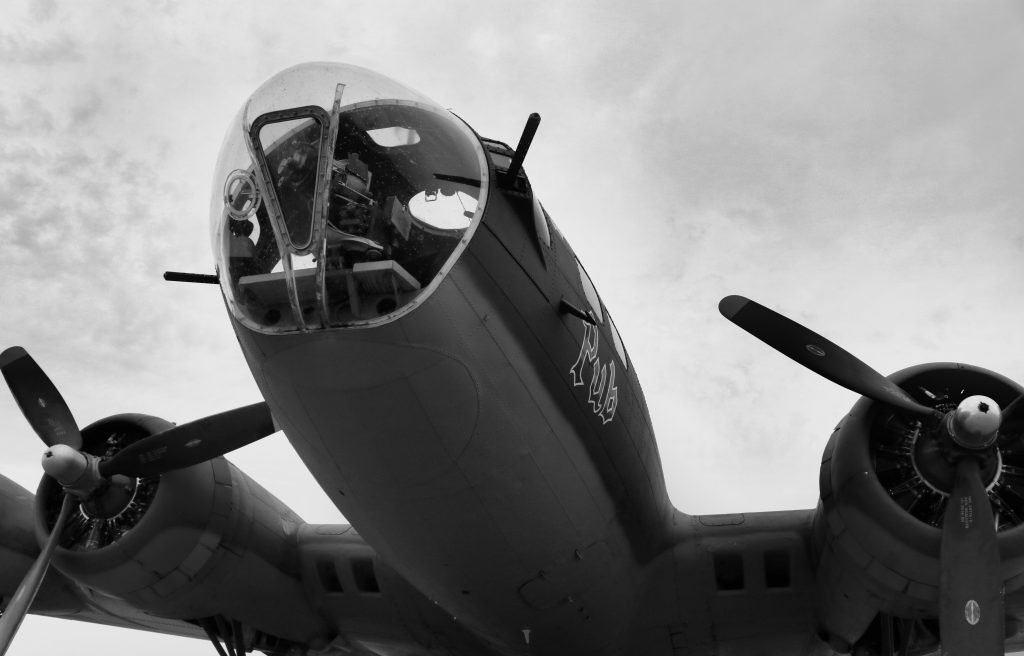 b17 bomber bw