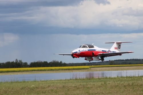 SNOWBIRD TAKE OFF