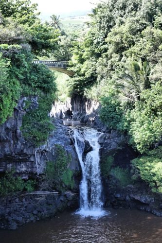 MAUI WATERFALL UNDER BRIDGE
