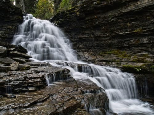 QUALITY FALLS TUMBLER